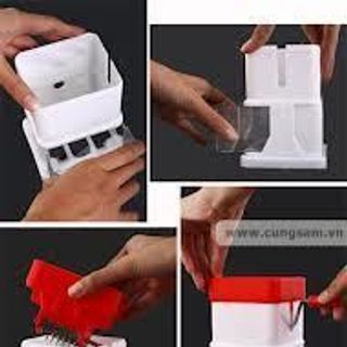 dụng cụ xay thịt và tỏi ớt cầm tay