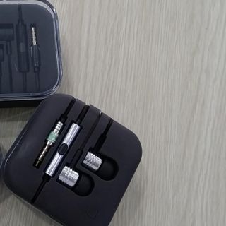 Mua online tai nghe nhét tai Xiaomi    LOAI  1  CUC HAY