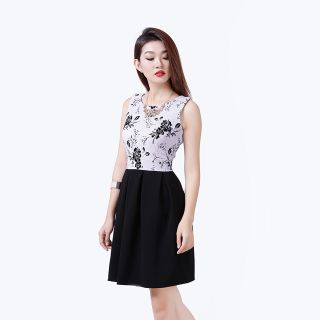 Đầm Xòe Hoạ Tiết Dập Nổi Thời Trang Eden - D080
