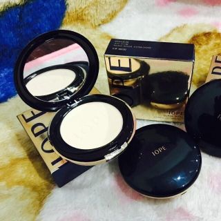Phấn phủ IOPE