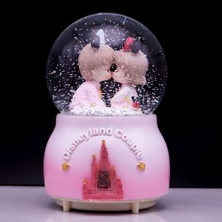 Quả cầu pha lê tuyết cặp đôi có hộp phát nhạc và đèn phát sáng đổi màu