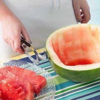 Dụng cụ cắt bổ dưa hấu (Loại 1)