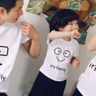 Áo thun gia đình mắt kính