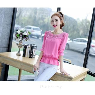 Áo kiểu phối ren bo eo Denny Sale 85.000đ
