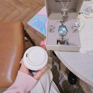 SET ĐỒNG HỒ CAO CẤP VIVIEN FENCHURH TRỌN BỘ TRANG SỨC MẶT XANH