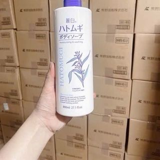 Sữa Tắm Hatomugi Dưỡng Ẩm, Hỗ Trợ Dưỡng Trắng Chiết Xuất Ý Dĩ Nhật Bản Moisturizing & Washing The Body Soap 800ml