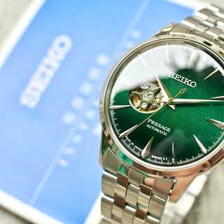 Seiko cơ, kính cong