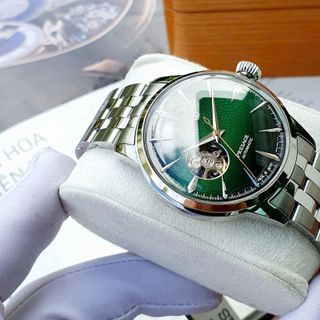 Seiko cơ, kính cong