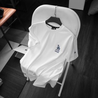 Áo thun nam.  Chất vải 💯 cotton 4c mịn đẹp co giãn thoải mái,thấm hút mồ hôi