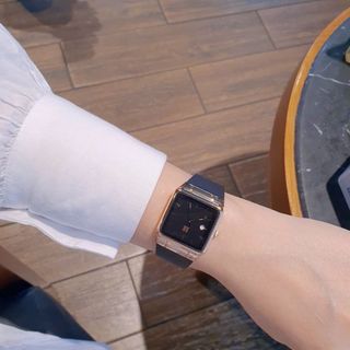 SALE BỎ MẪU ĐỒNG HỒ NỮ THỜI TRANG GUO VUÔNG CAO SU