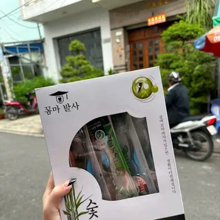HỘP 30 CÂY BÀN CHẢI THAN TRE HOẠT TÍNH BOSSI