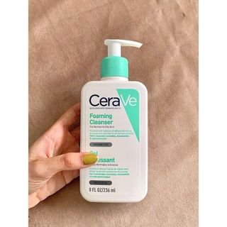 Sửa rửa mặt CERAVE cho da mụn, da nhạy cảm - 236 ml