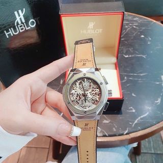 SALE BỎ MẪU ĐỒNG HỒ NAM TRUNG CẤP HUPLOT MẶT TRÒN MÁY PIN
