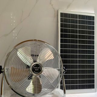 Quạt cao cấp năng lượng mặt trời