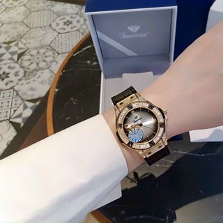 ĐỒNG HỒ NỮ CHÍNH HÃNG FUNMEI F1503L CAO SU FULLBOX TEM VIỀN ĐÁ VÀNG