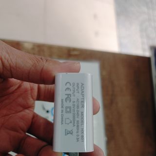 Nguồn 5V-2A đầu ra cổng USB 3.0, không bao gồm dây - Trắng / Đen tùy lô hàng