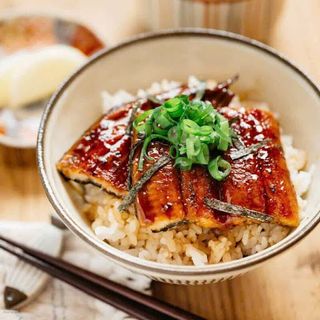 Lươn Biển Nướng Sốt Teriyaki Vị Đậm Đà Không Cay Eunha Hàn Quốc 200gram