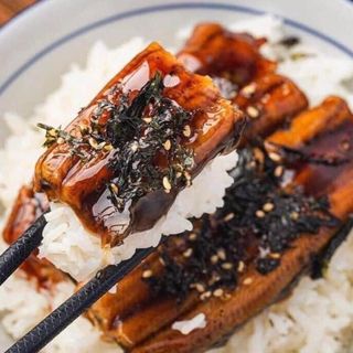Lươn Biển Nướng Sốt Teriyaki Vị Đậm Đà Không Cay Eunha Hàn Quốc 200gram