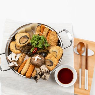 Canh Chả Cá Jeju Ăn Liền 5 Loại Topping Hàn Quốc 500gram
