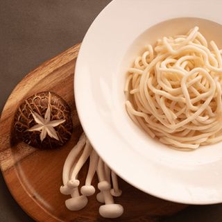 Mỳ Sợi Chả Cá Saromi Không Gluten Ăn Kiêng Hàn Quốc 120gram