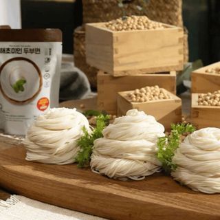 Mì Đậu Phụ Hàn Quốc – Haechomiin Tofu Noodle 180g