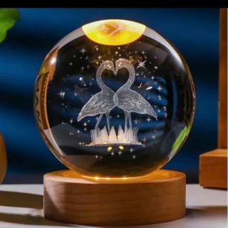 Quả Cầu Pha Lê Đế Gỗ 5cm Decor Trang Trí Phòng, Quà Sinh Nhật Bạn Bè/ Cặp Đôi, Đèn Ngủ 3D Pha Lê Tình Yêu, Đồ Trang Trí Để Bàn ,Decor, Văn Phòng Phẩm, Đèn Ngủ