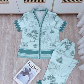 Đồ bộ latin cổ bà lai