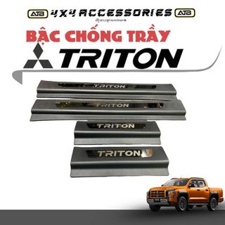 Ốp Bậc Cửa, Dán Bậc Lên Xuống Cửa Xe Ô Tô Triton 2024-2025 Phụ Kiện Bán Tải Bằng Nhựa ABS Cao Cấp