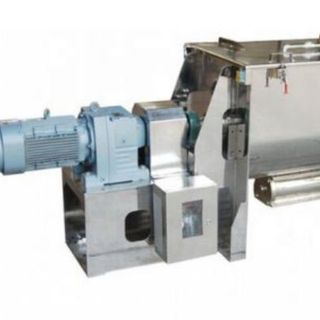 Máy trộn nằm ngang đầy đủ công suất