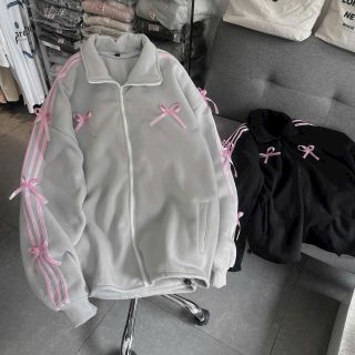 Áo Khoác Hoodie Zip Phối Nơ Viền Tay Nón 2 Lớp Trùm Qua Đầu Khóa Kéo Phao Vải Thun Nỉ Dày Dặn