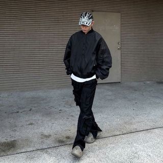 Áo khoác dù bomber MERO nam nữ tay có khóa năng động, dây kéo đen, cá tính Unisex