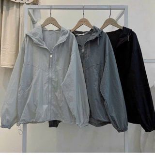 Áo Khoác Dù Nam Nữ Unisex 1 Lớp Chống Nắng, Nước Cực Tốt Thoáng Mát Phối Trơn Thiết Kế Trẻ Trung