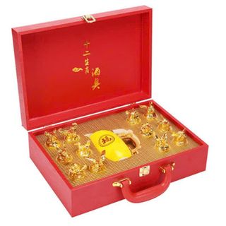 BỘ 12 LY RƯỢU HÌNH CON GIÁP
