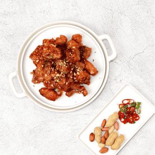 Cá Minh Thái Chiên Sốt Cay Ngọt Hàn Quốc 200g