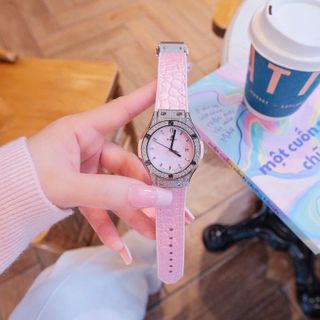 ĐỒNG HỒ NỮ CAO CẤP HUPLOT NIỀNG FULL ĐÁ HỒNG PASTEL