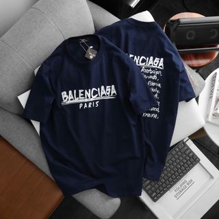Áo thun nam. • Logo in chuẩn hãng • Phong cách trẻ trung, cá tính, form unisex nam nữ đều có thể mặc