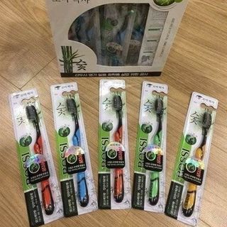 Bàn Chải Than Tre Bossi 921 Hộp 10c