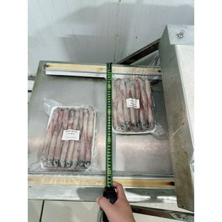 Mực ghim trứng khay 1kg net 8 (giao tphcm)