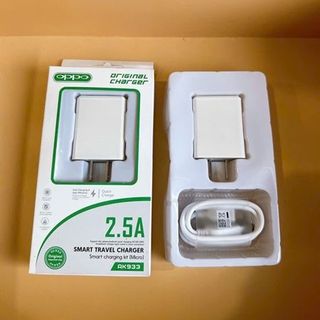 Sạc Oppo Chính Hãng AK933 (Thùng 100 Bộ)