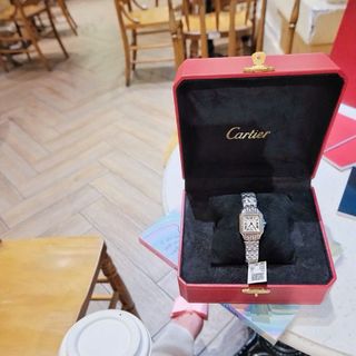 ĐỒNG HỒ NỮ CAO CẤP PIN NHẬT CATIOR PANTHERE BẠC VIỀN HỘT