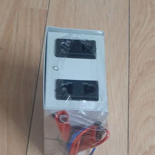 Biến điện 12v ra 220AC-100w