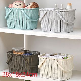 Giỏ Đựng Đồ Nhựa Giả Mây 28x18x24cm