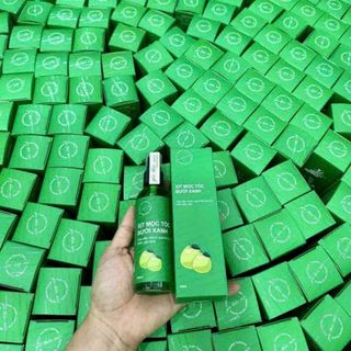 Xịt mọc tóc bưởi xanh