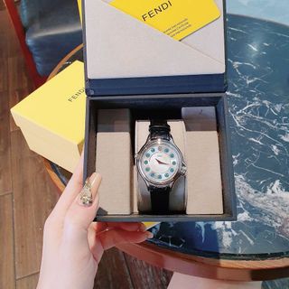 XẢ KHO MÁY THUỴ SĨ  ĐỒNG HỒ NỮ SIÊU CẤP PENDI MẶT ĐÁ XOAY FULLBOX TẶNG DÂY HÃNG