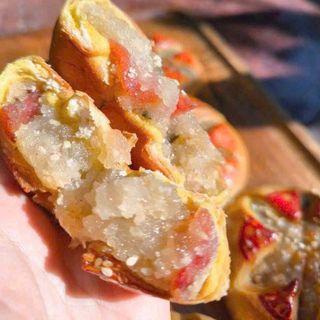 BÁNH DỪA MẶN VỎ PÍA, ĐẬM VỊ QUÊ, MỚI LẠ HIỆN ĐẠI 300G - WINNIE HOUSE