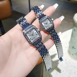 SALE BỎ MẪU ĐỒNG HỒ NỮ THỜI TRANG CATIƠR MẶT VUÔNG VIỀN HỘT MINI