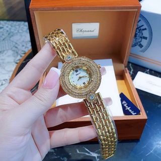 SALE BỎ MẪU ĐỒNG HỒ NỮ THỜI TRANG CHOBARD MẶT BA VIỀN HỘT