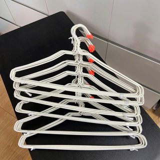 Móc Nhựa Treo Màu Trắng Mỏng, Combo 500 Móc Áo Treo Giá Rẻ,Trang Trí Tủ Đồ Nàng Thơ