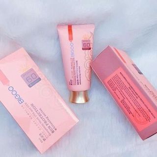 Kem chống nắng BIGOO dạng kem nền Sun Protection SPF60 80ml