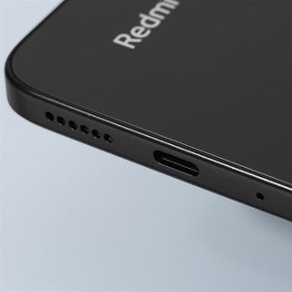 - Điện thoại Xiaomi Redmi 12 8GB/128GB